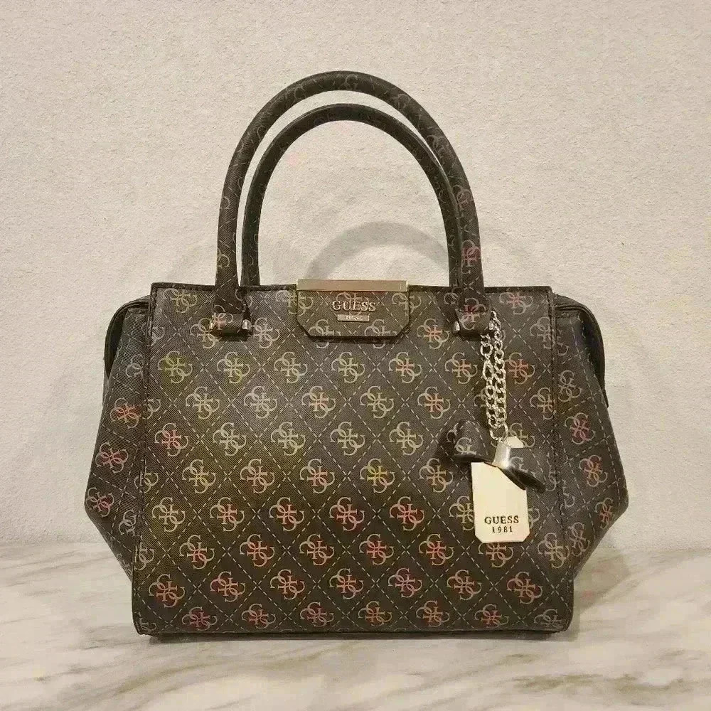 EUC GUESS Ryann Logo Satchel Purse